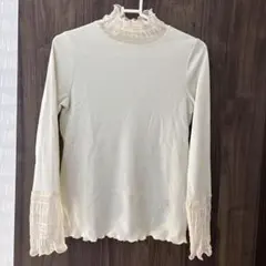 Petit Fluer フリル襟 長袖トップス