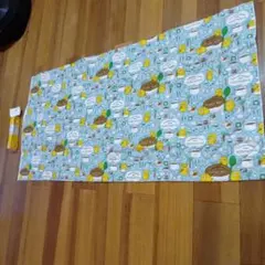 ノラネコぐんだん　キルティング　104×51センチ