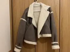 ムートン風ボアジャケット ショート丈 グレージュ