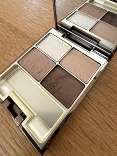 大量コスメまとめ売り　未使用〜残量9割　アイシャドウ　破格 ✨コスメまとめ売り 残量9割以上✨ - メルカリ