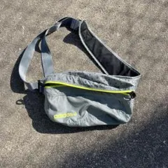 ツ*ヨ様 adidas 黄色　グレーショルダーバッグ　ドット柄