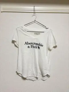 Abercrombie & Fitch VネックTシャツ ホワイトのサムネイル