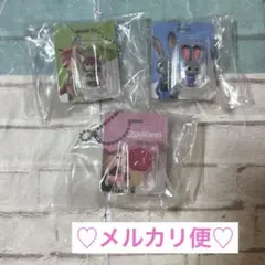 ズートピア ブリスターチャームコレクション　ニック　ジュディ　ガチャガチャ