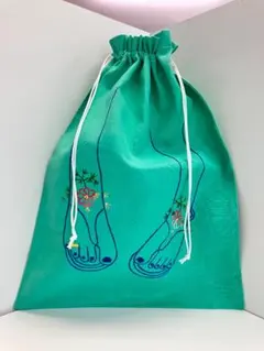 ベトナム巾着袋　サンダル　刺繍　緑