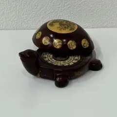 津田永寿作 銅製 長寿 亀に蛇 ブロンズ置物 縁起物 津田永寿作 銅製 長寿 亀に蛇 ブロンズ置物 縁起物 - メルカリ