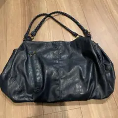 【通勤•通学にも◎】ショルダーバッグ ネイビー フェイクレザー A4収納 大容量