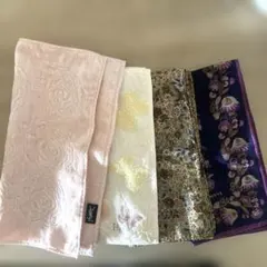 Yves Saint Laurent、HM Geoffrey Beeneハンカチのサムネイル