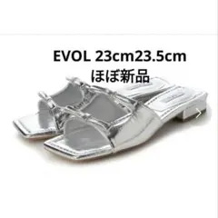 evolシルバーサンダル 23〜 23.5cm スクエアトゥミュール　シルバーのサムネイル