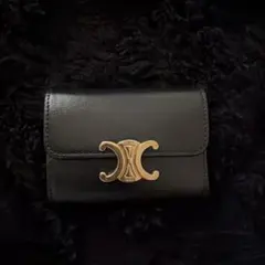 ✨未使用級 正規品✨セリーヌ 三つ折り トリオンフ ブラック