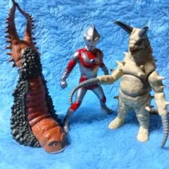 2026年最新】アルティメットルミナス グドンVSツインテール の人気
