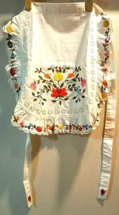 2026年最新】フォークダンス エプロンの人気アイテム - メルカリ