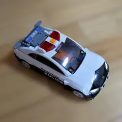 トミカ　デカパトロールカー