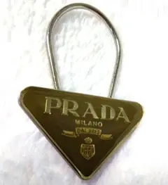 PRADA プラダスポーツ ロゴチャーム ヴィンテージ希少 - メルカリ