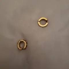 ゴールド イヤリング　イヤーカフ