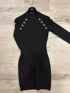 BALMAIN PARIS ニットワンピース⭐︎値段交渉受け付けます⭐︎のサムネイル
