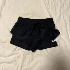 Nike DRI-FIT ブラックショートパンツ