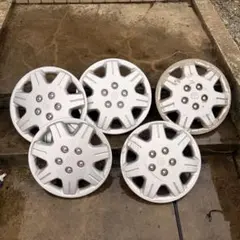 送料込み 新車外し ハイエース ホイールキャップ 純正 15インチ - メルカリ