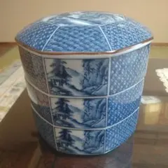 福泉窯 染付 桜流水文 三段重 陶磁器 12×16cm 物入れ - メルカリ