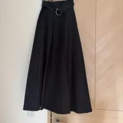 スカートのサムネイル