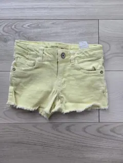 Item thumbnail for item b7d4062e-a5b9-435f-83a3-2e659da5a9c1