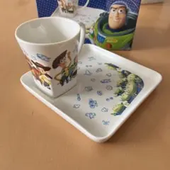 トイストーリー　カップ&トレイ