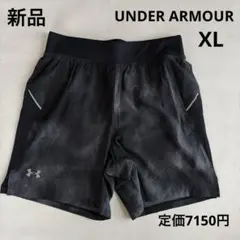 新品　アンダーアーマー ランニングパンツ XL 黒 総柄 インナーパンツ付きのサムネイル