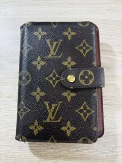 ルイヴィトン ポルト パピエジップ ラウンドファスナー 二つ折り財布