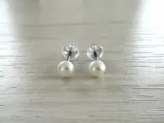 小粒 淡水パール 真珠 ピアス ステンレス ハンドメイド b