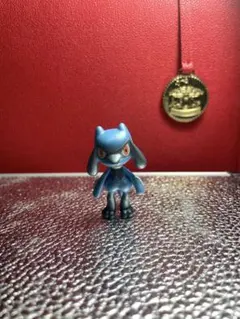 ポケモン　ミニフィギュア　リオル キラキラバージョン