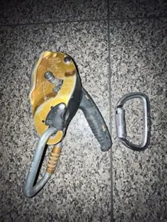 Item thumbnail for item 18b21089-a732-425e-9ab9-64e96d01f86f