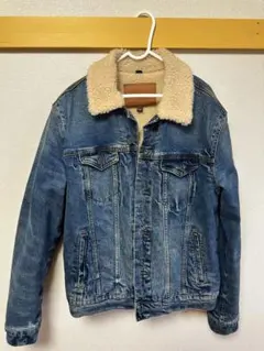 アメリカンイーグル　デニムボアジャケット