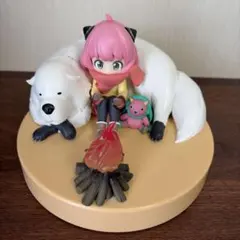 スパイファミリー一番くじ 焚火ライトフィギュア A賞