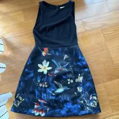 2025年最新】alice+olivia ワンピースの人気アイテム - メルカリ