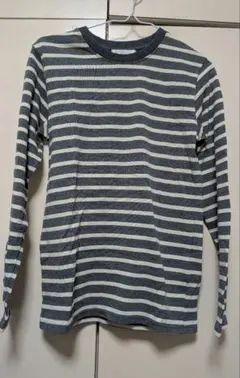 ネイビーとホワイトのストライプ 長袖カットソー