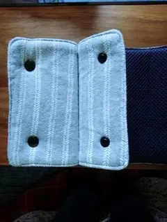 抱っこひもよだれかけカバー