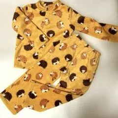 ハリネズミ柄 パジャマ 冬用　120サイズ