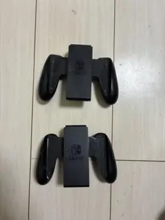 Nintendo Switch コントローラーグリップ 2個セット最安値