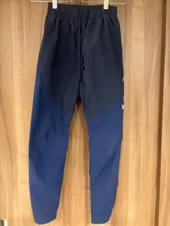 ATHLETA ピステパンツ ネイビー