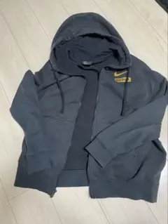 NIKE ダークグレー ジップアップパーカー L