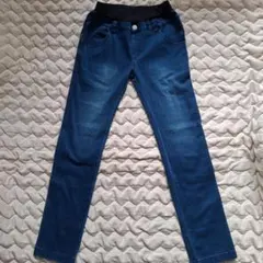 キッズ デニムパンツ１５０センチ