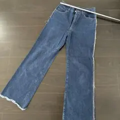 サイドフリンジ フレアデニムパンツ 綿100%のサムネイル