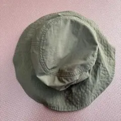 ユニクロ　UVカットハットナイロン　OLIVE オリーブ