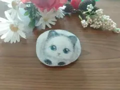 かわいいネコの置物　石猫　猫のストーンペイント 置物 ハンドメイド 石猫 ハンドメイド 猫の置物 ストーンアート ペーパーウェイト - メルカリ