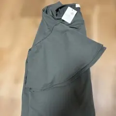 earth music&ecology キーネックカットソー カーキ Fのサムネイル