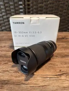 TAMRON 18-300mm F3.5-6.3 Di III-A VC VXDのサムネイル