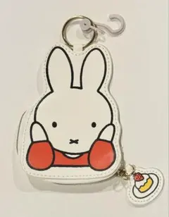 miffy ミッフィー ダイカットコインケース
