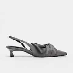 Item thumbnail for item 13508715-91e9-47ec-8c54-382140c8f656