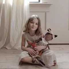 【美品】 minimom / sieena dress 7-8Yのサムネイル
