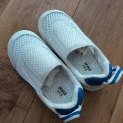 IFME 17.5 上履き ホワイト/ブルー未使用