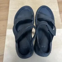 Teva サンダル ブラックのサムネイル